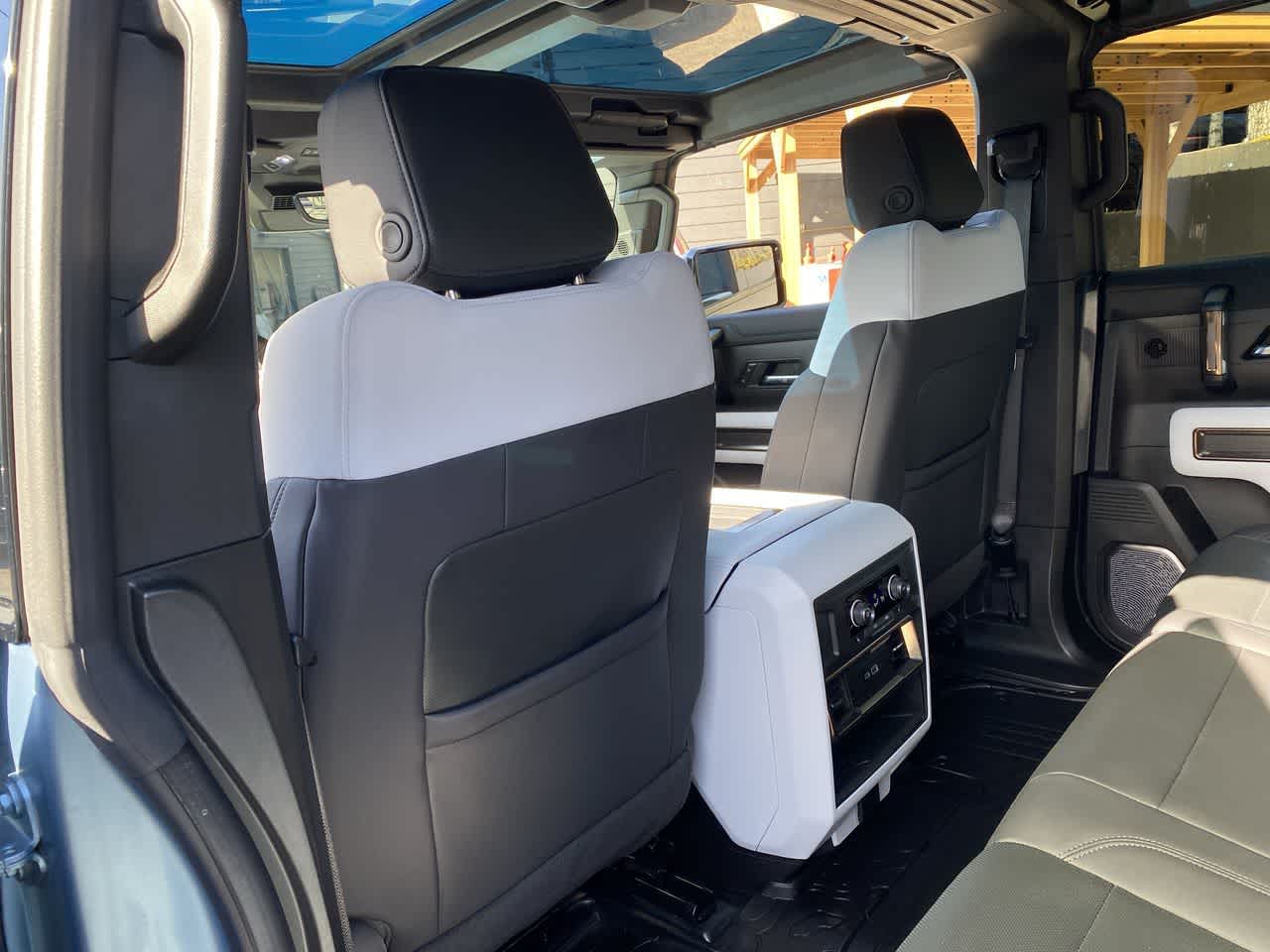 Thumbnail: 2024 GMC Hummer EV - 15