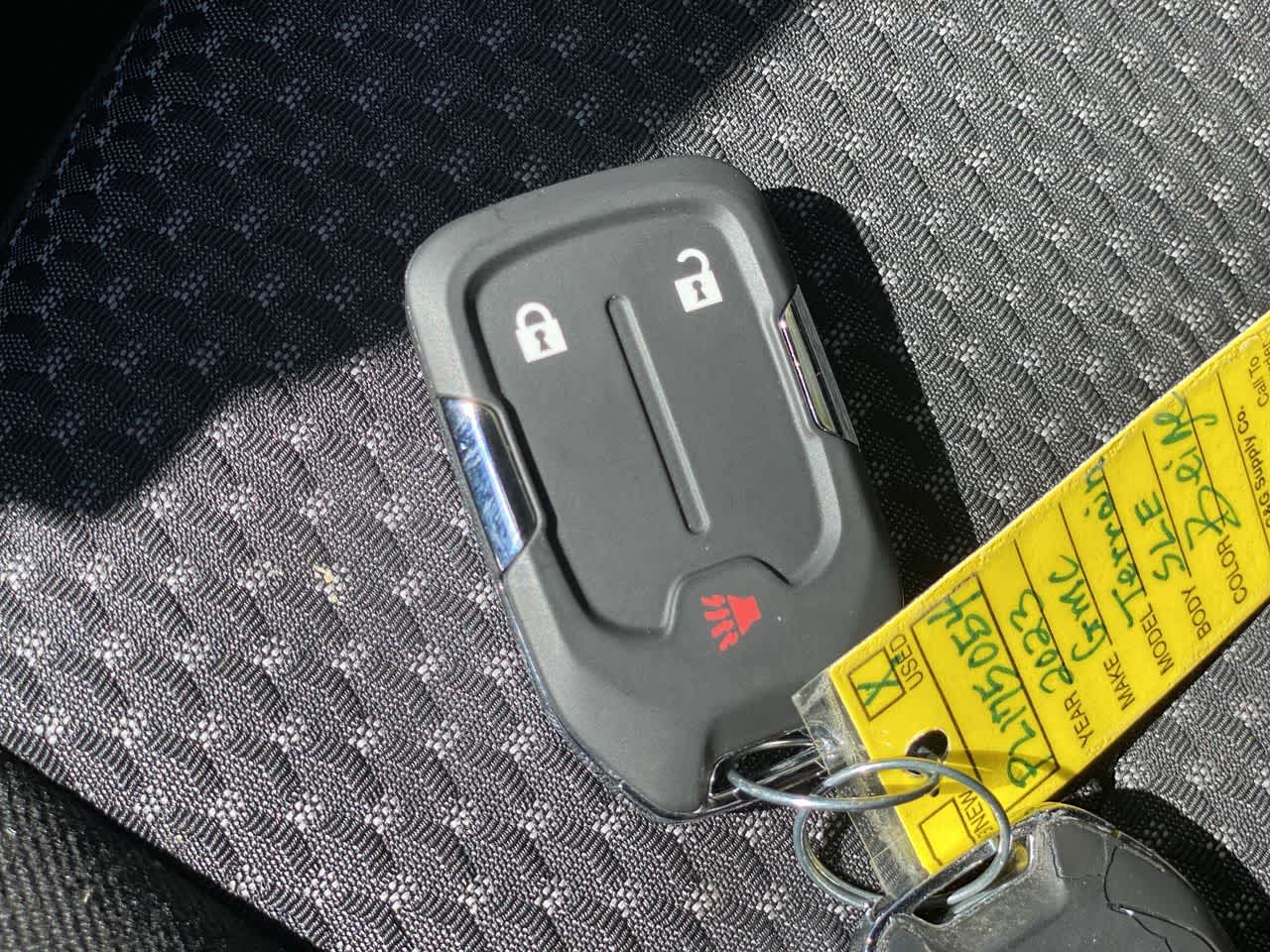 Thumbnail: 2023 GMC Terrain - 28