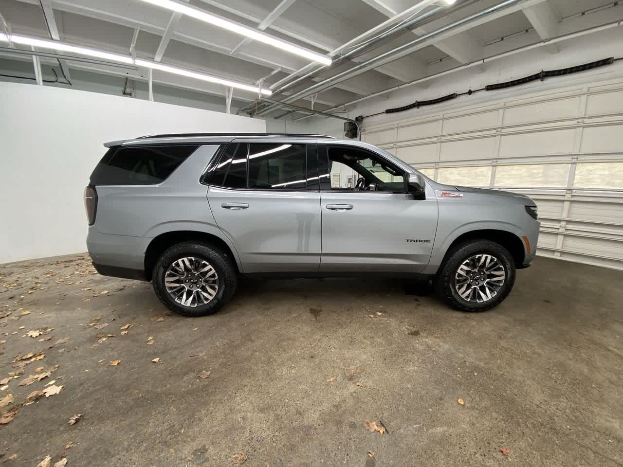 Thumbnail: 2025 Chevrolet Tahoe - 7