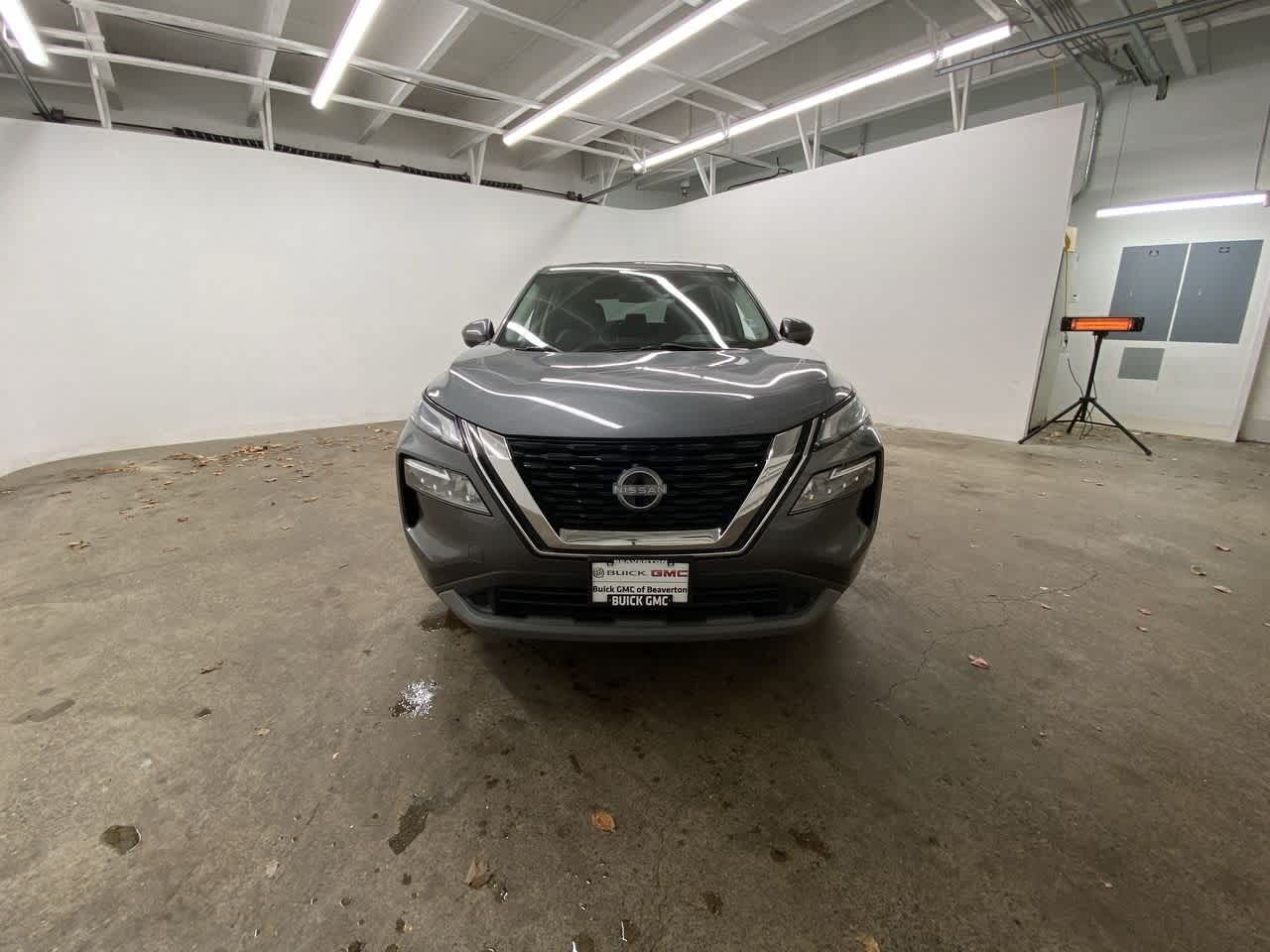 Thumbnail: 2023 Nissan Rogue - 9