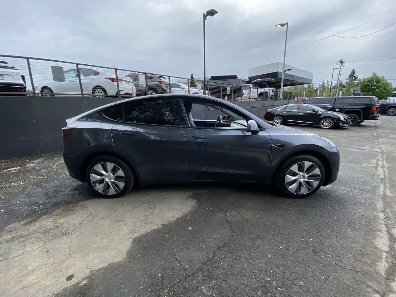 Thumbnail: 2023 Tesla Model Y - 7