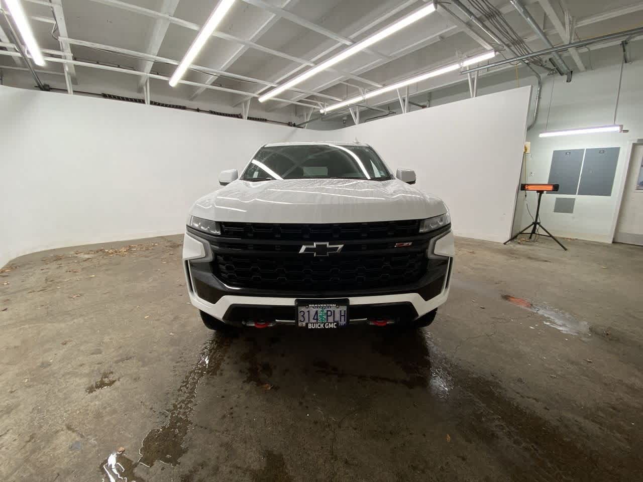 Thumbnail: 2023 Chevrolet Tahoe - 9