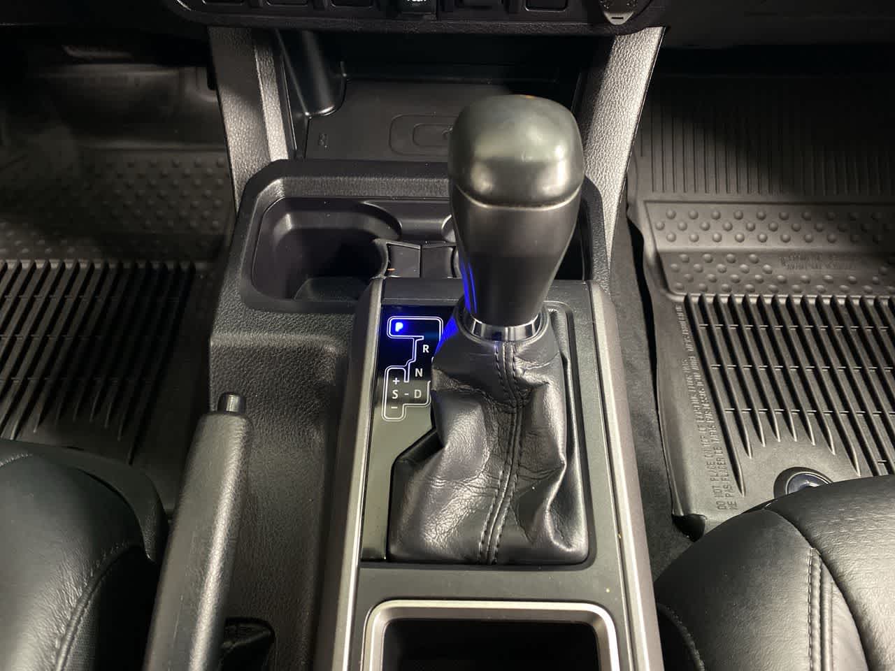 Thumbnail: 2021 Toyota Tacoma - 26