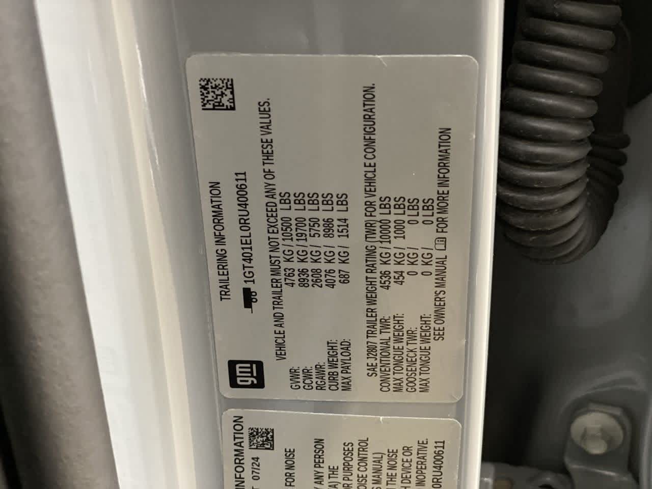 2024 GMC Sierra EV Denali 32