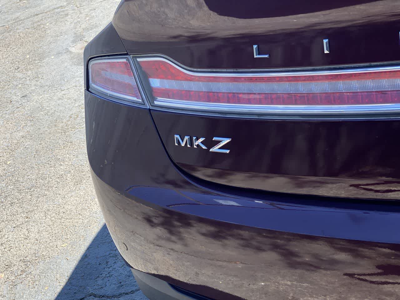 Thumbnail: 2018 Lincoln MKZ - 10