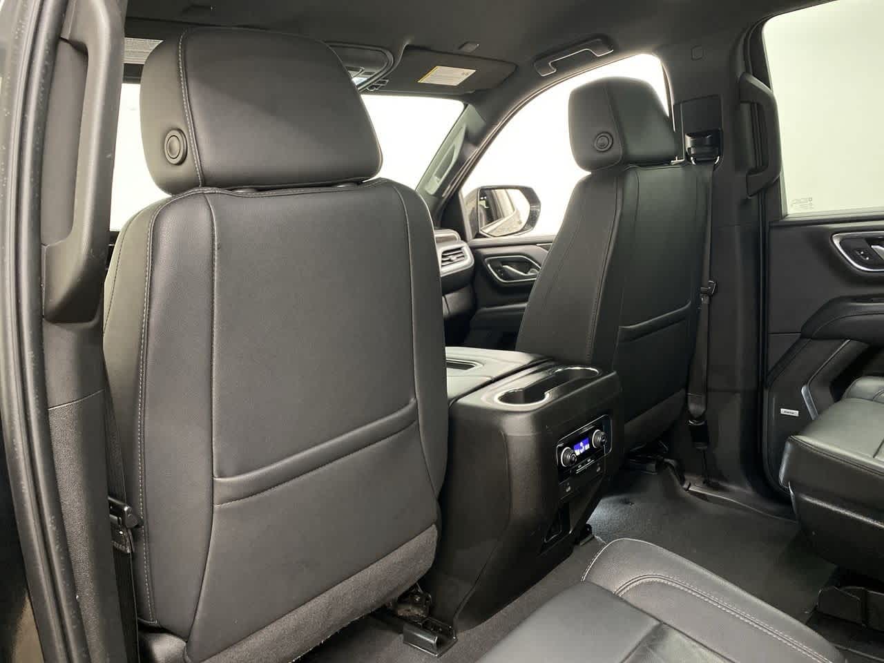 Thumbnail: 2022 Chevrolet Tahoe - 15