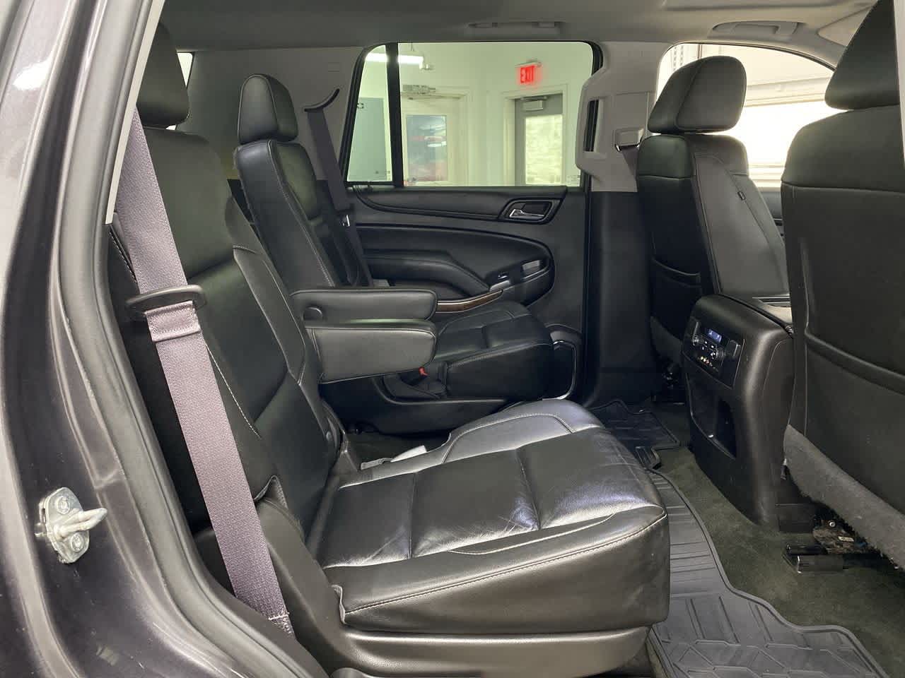 Thumbnail: 2016 Chevrolet Tahoe - 16