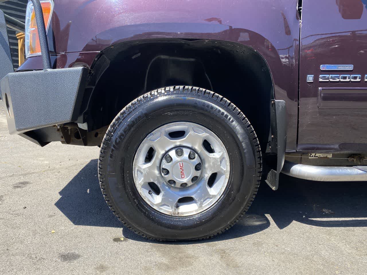 Thumbnail: 2008 GMC Sierra 2500 - 11