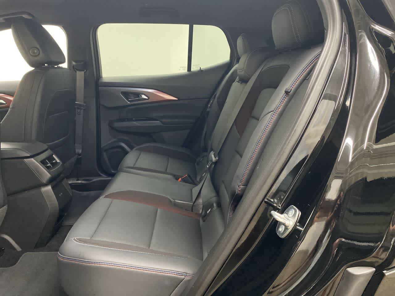 Thumbnail: 2024 Chevrolet Equinox - 18