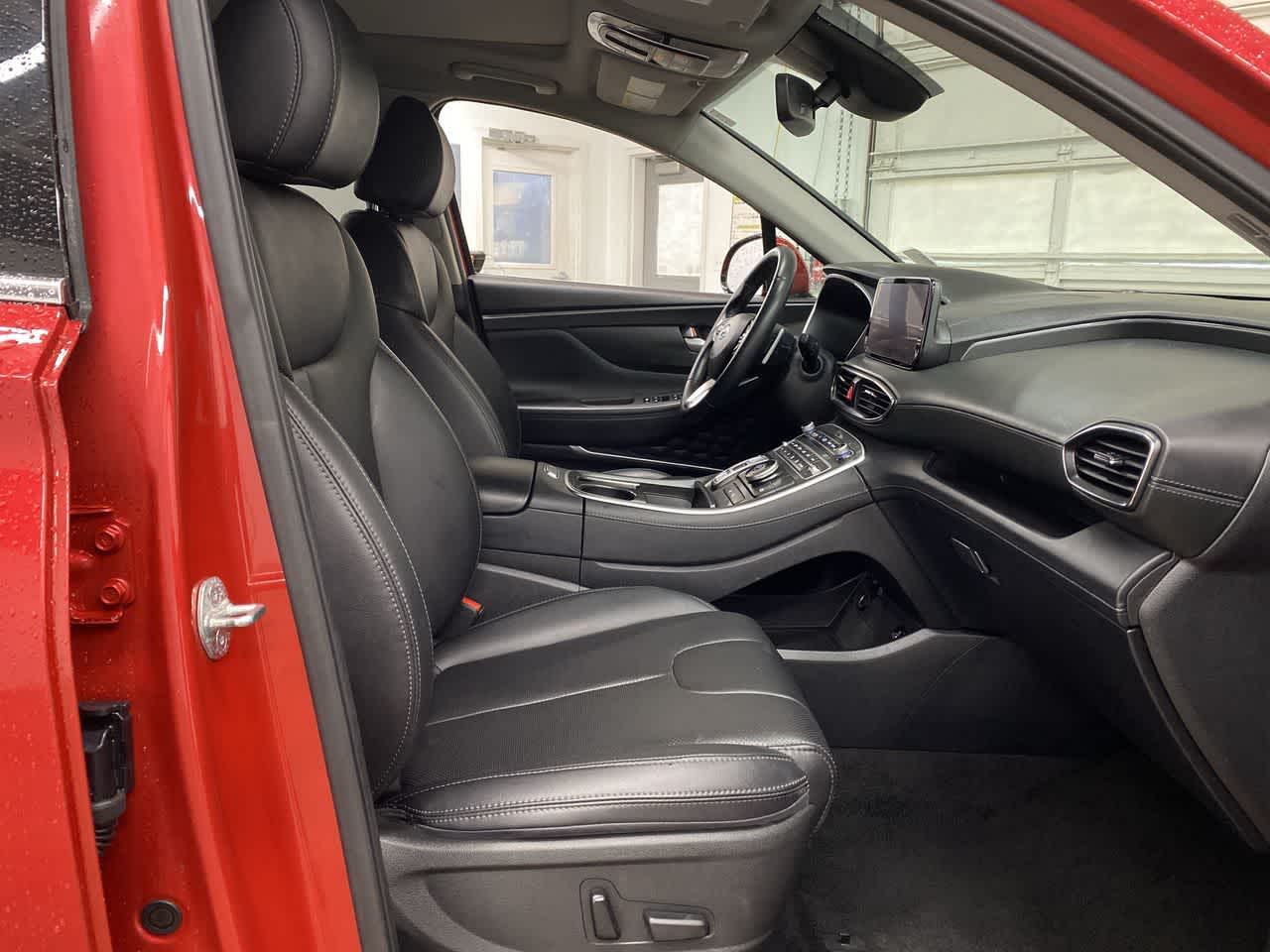 Thumbnail: 2023 Hyundai Santa Fe - 18