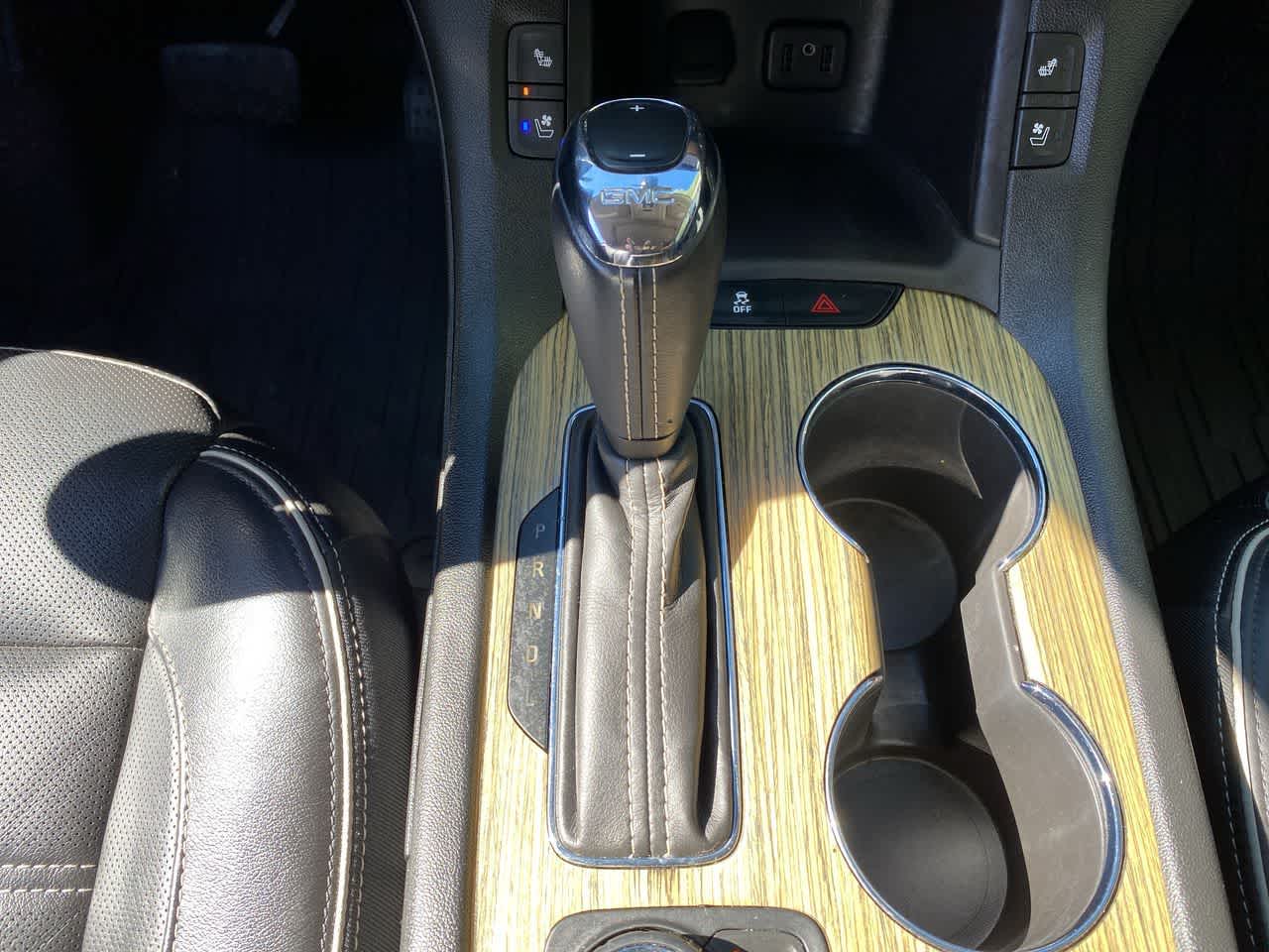 Thumbnail: 2019 GMC Acadia - 27