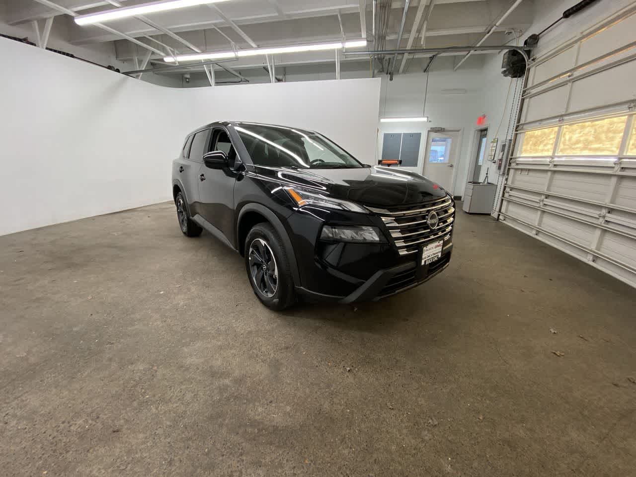 Thumbnail: 2025 Nissan Rogue - 8