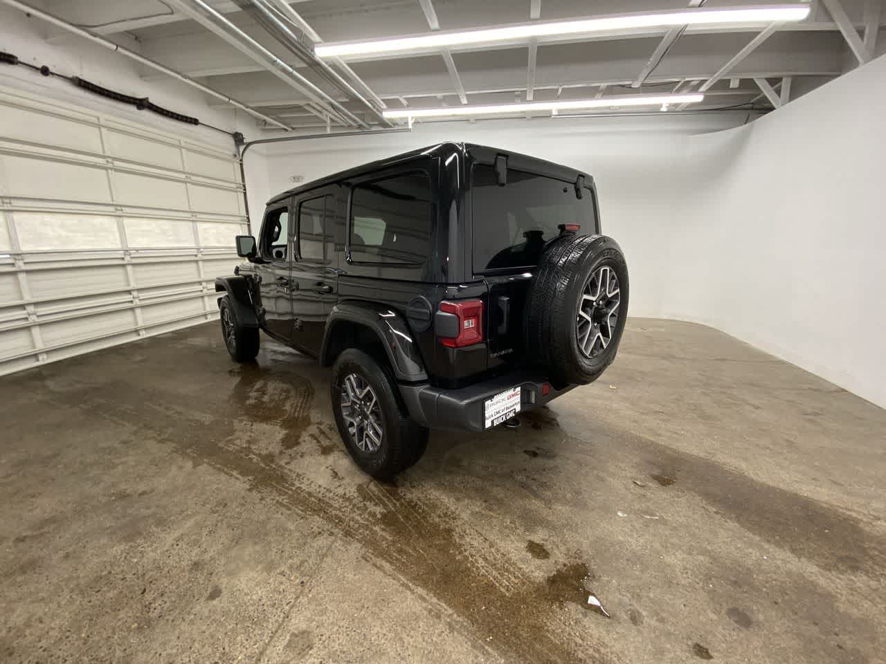 Thumbnail: 2025 Jeep Wrangler - 4