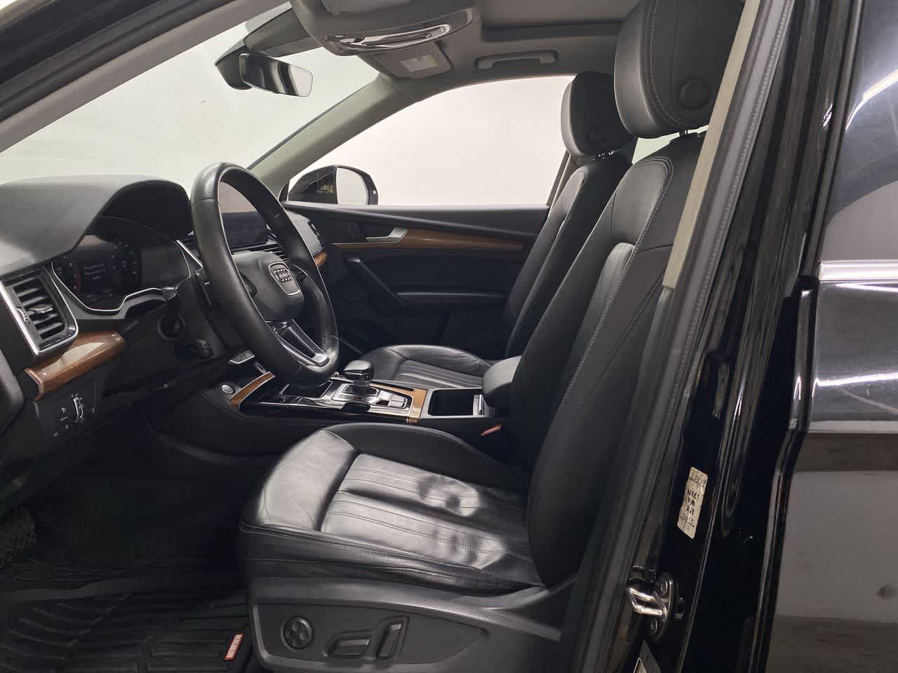 Thumbnail: 2021 Audi Q5 - 13