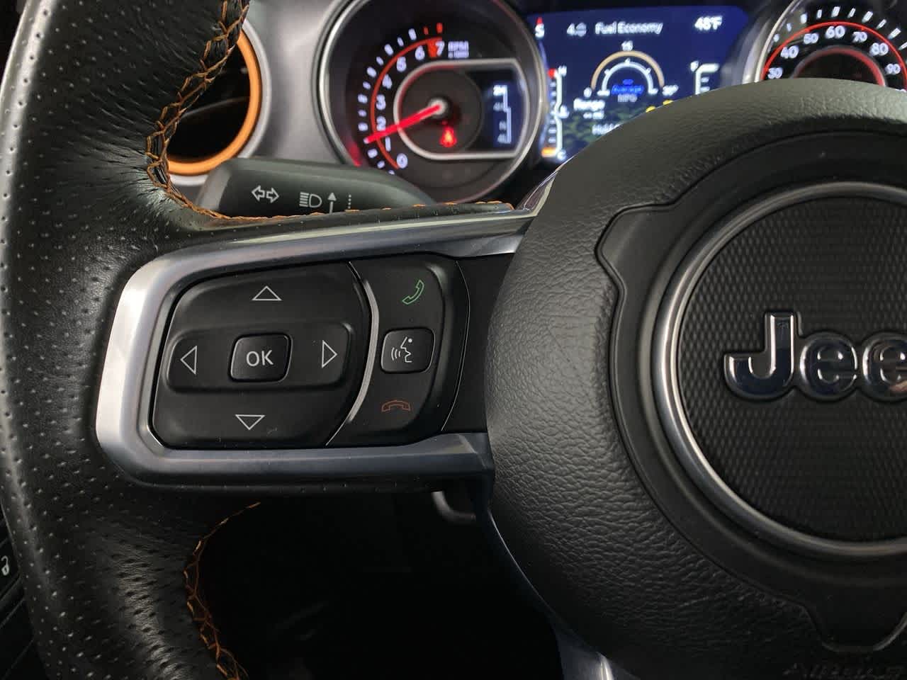 Thumbnail: 2022 Jeep Gladiator - 21