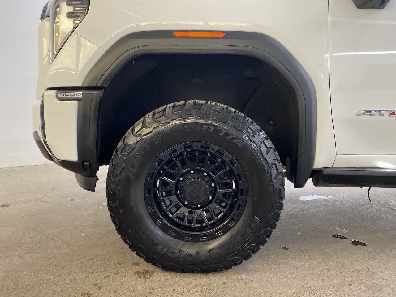 Thumbnail: 2024 GMC Sierra 3500 - 11