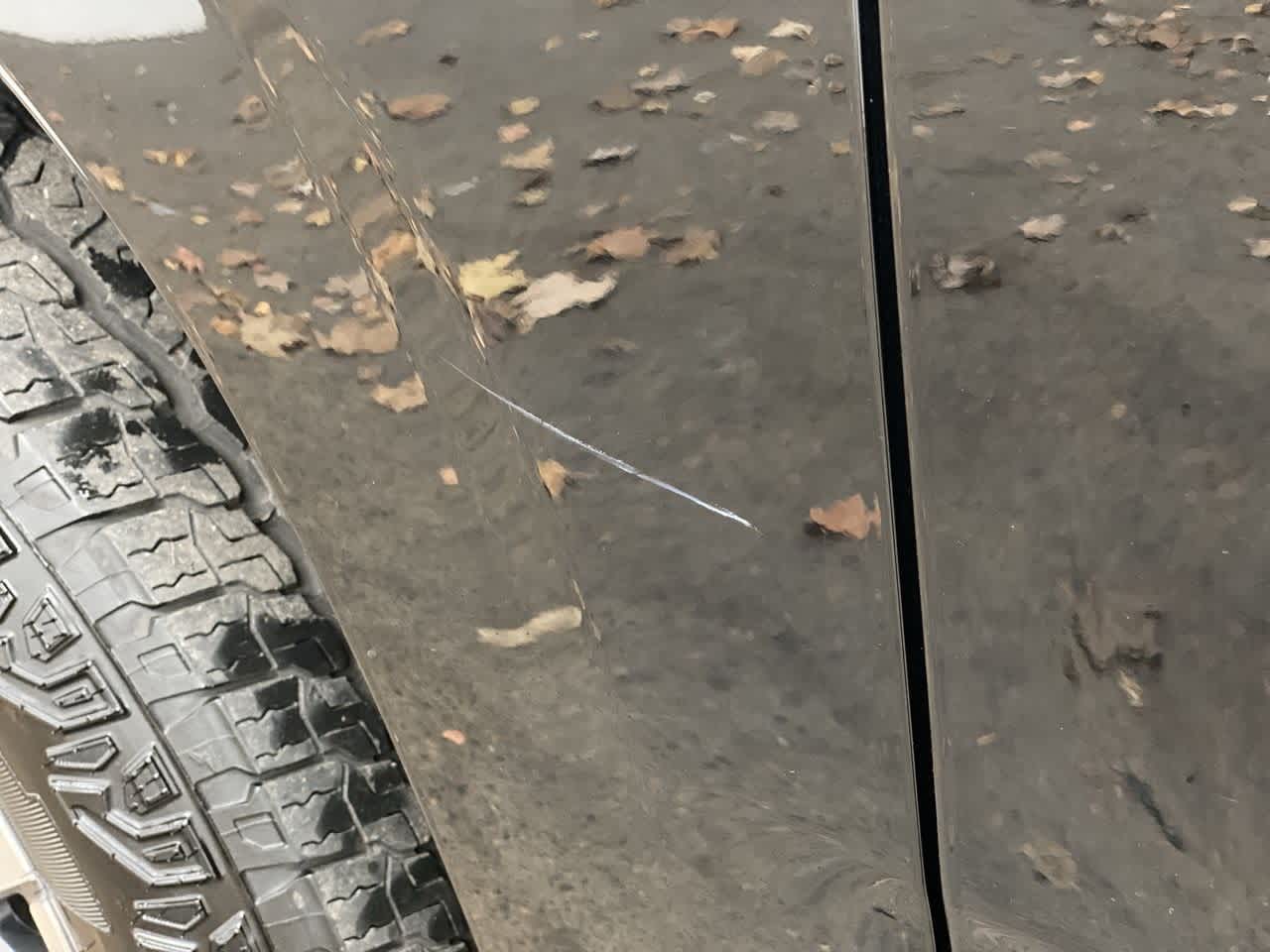 Thumbnail: 2025 Chevrolet Suburban - 30