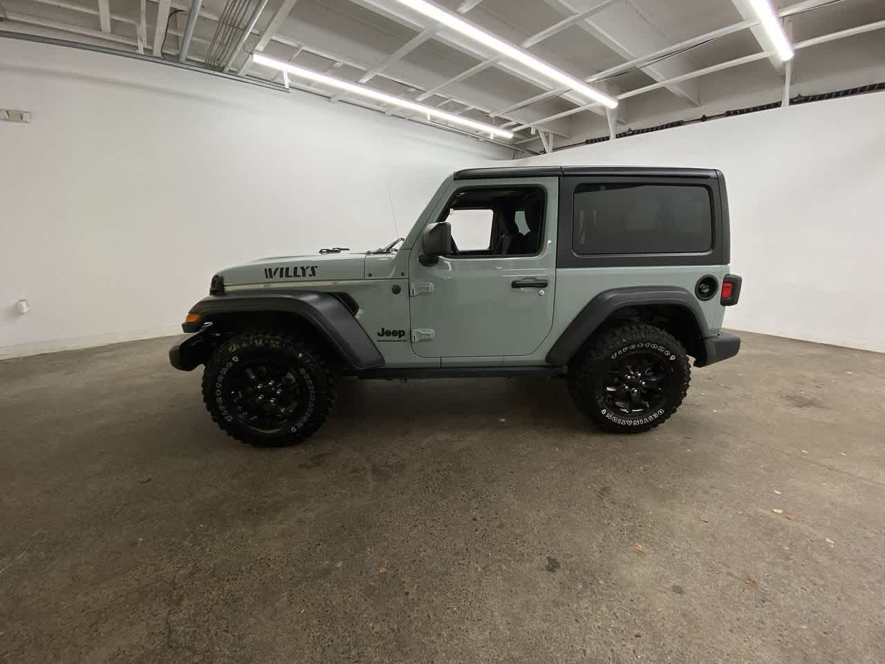 Thumbnail: 2023 Jeep Wrangler - 3