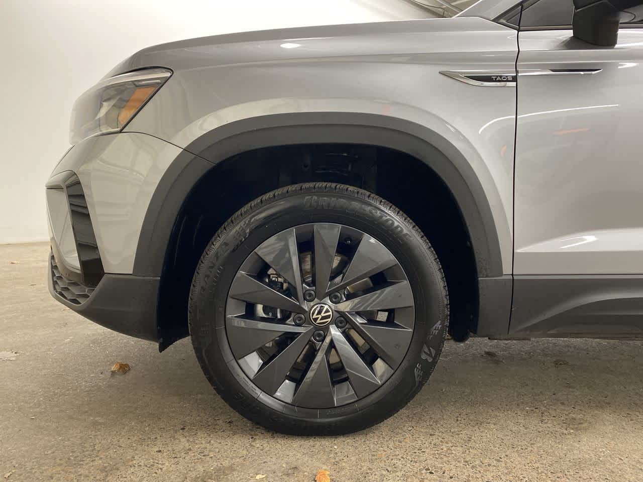 Thumbnail: 2024 Volkswagen Taos - 11