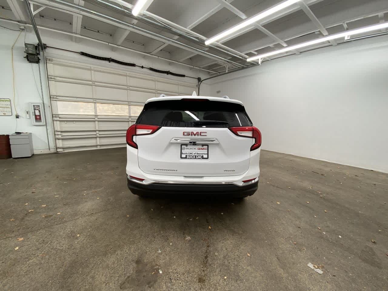 Thumbnail: 2023 GMC Terrain - 5