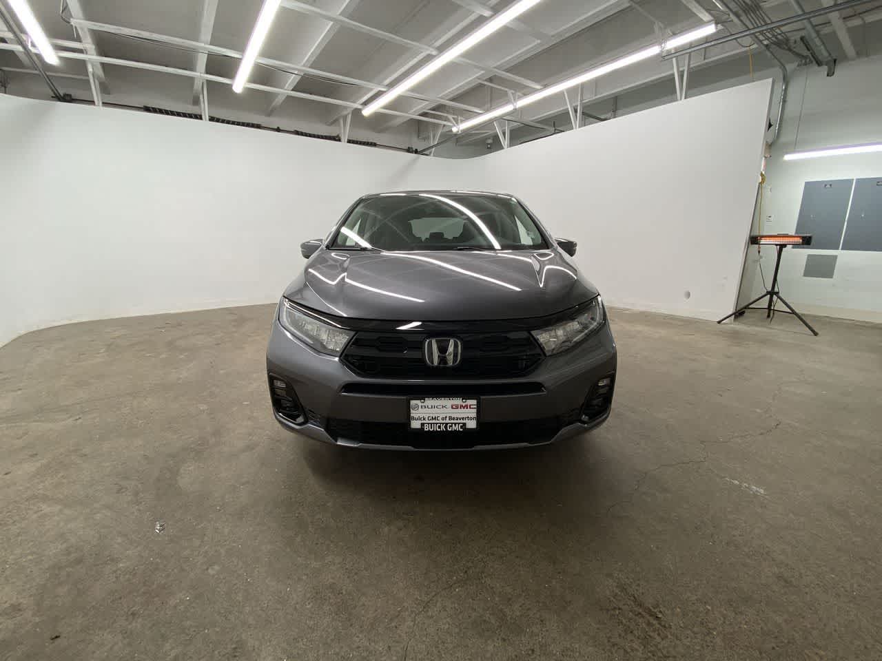 Thumbnail: 2026 Honda Odyssey - 9