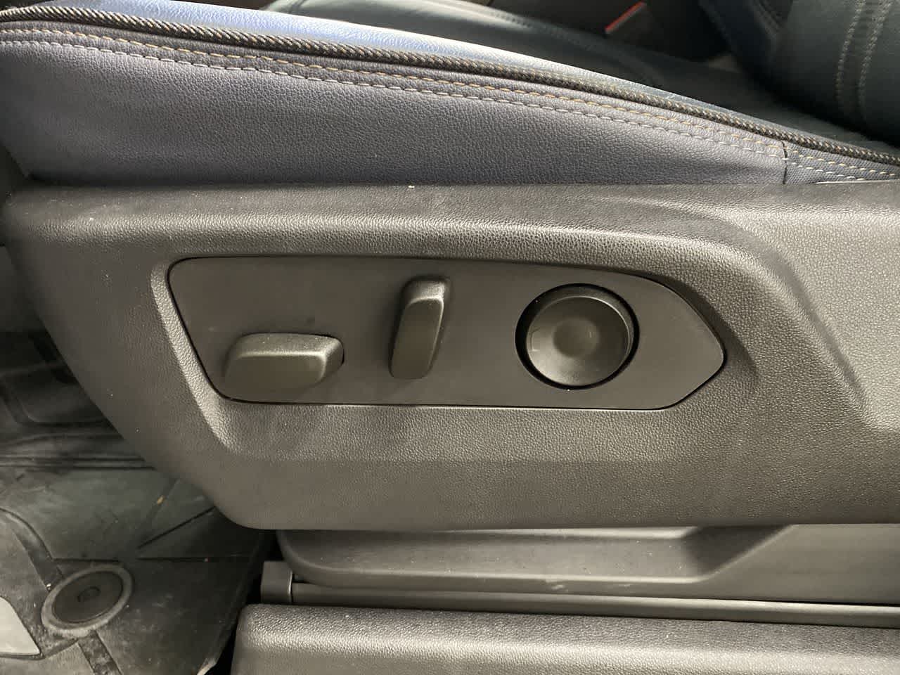 Thumbnail: 2023 Chevrolet Silverado 1500 - 14