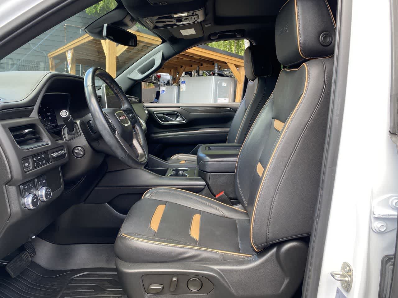 Thumbnail: 2023 GMC Yukon - 13
