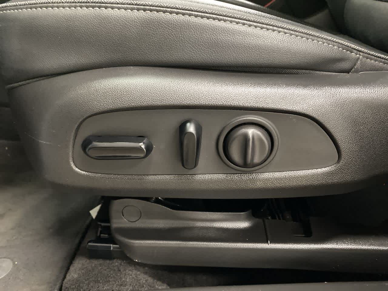 Thumbnail: 2021 Buick Encore GX - 14