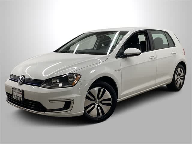2016 Volkswagen e-Golf SE Hero Image