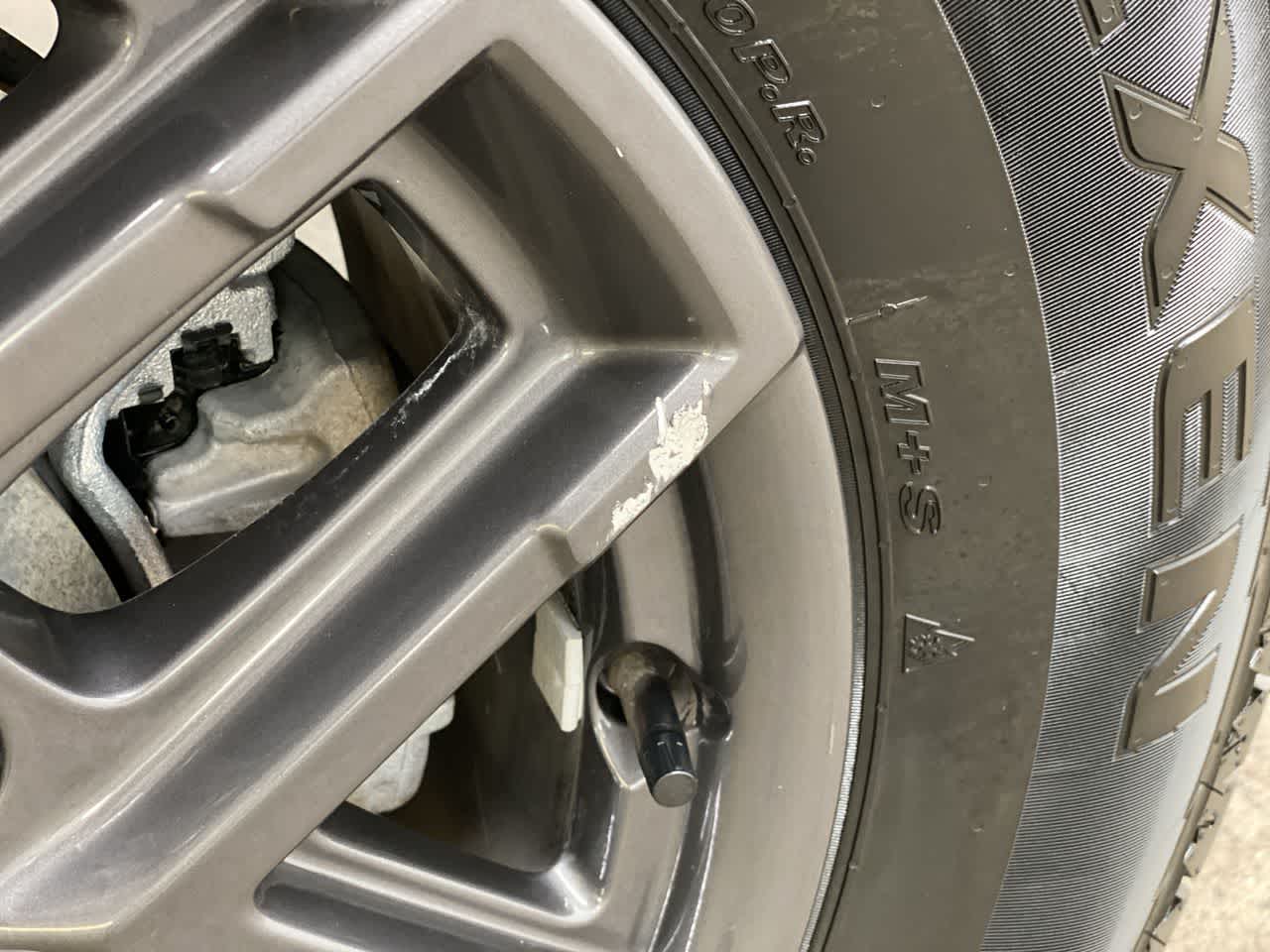 Thumbnail: 2024 Jeep Wrangler - 32