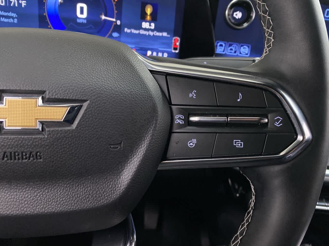 Thumbnail: 2025 Chevrolet Equinox - 21