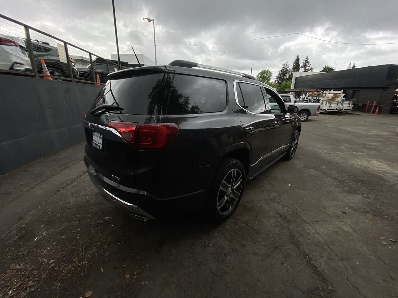 Thumbnail: 2018 GMC Acadia - 6