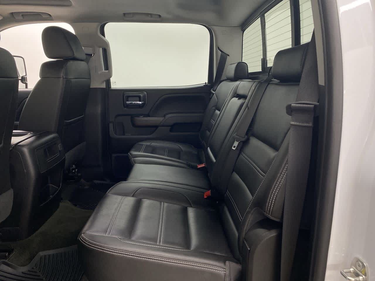 Thumbnail: 2018 GMC Sierra 3500 - 16