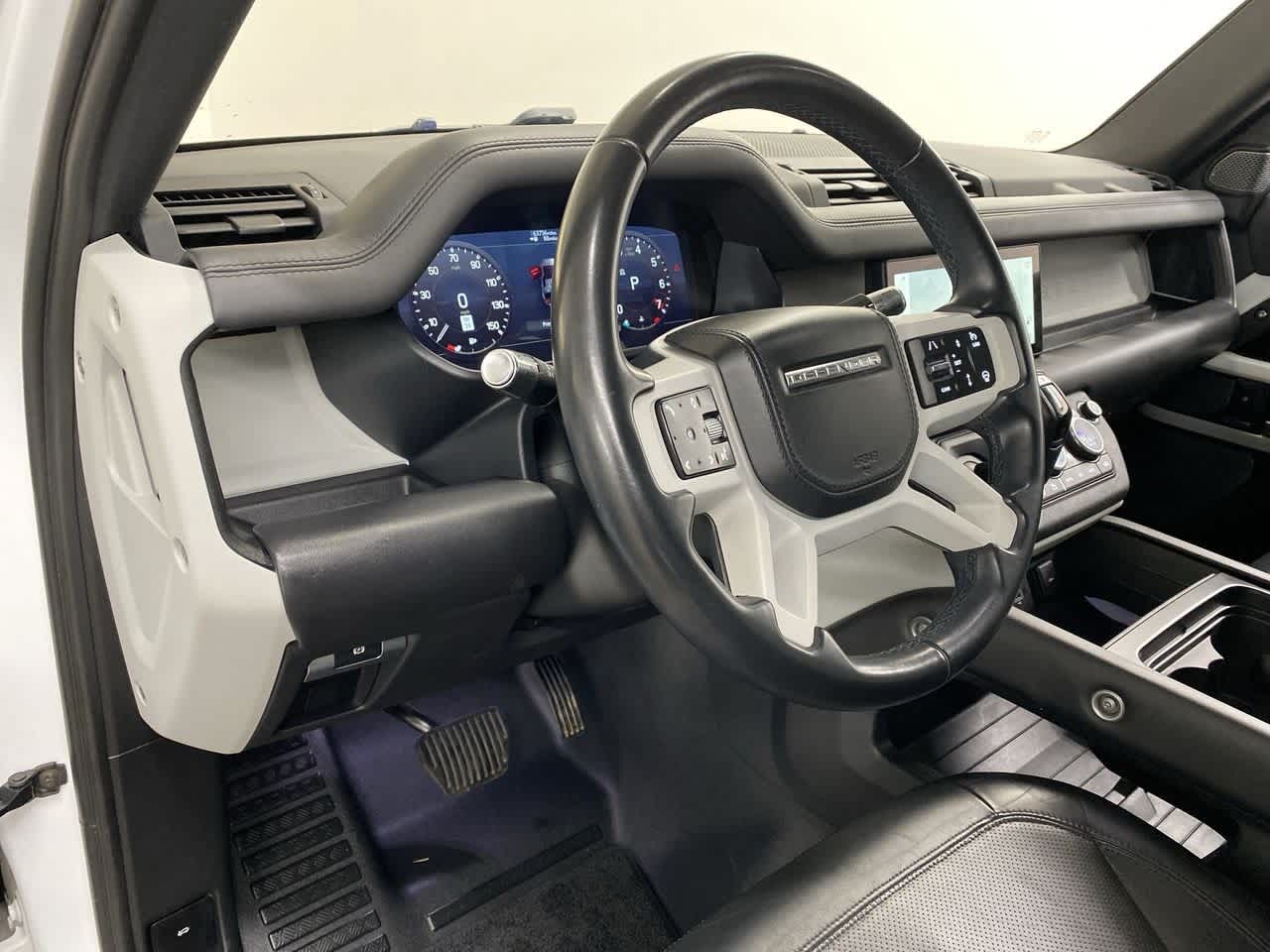 Thumbnail: 2020 Land Rover Defender - 2