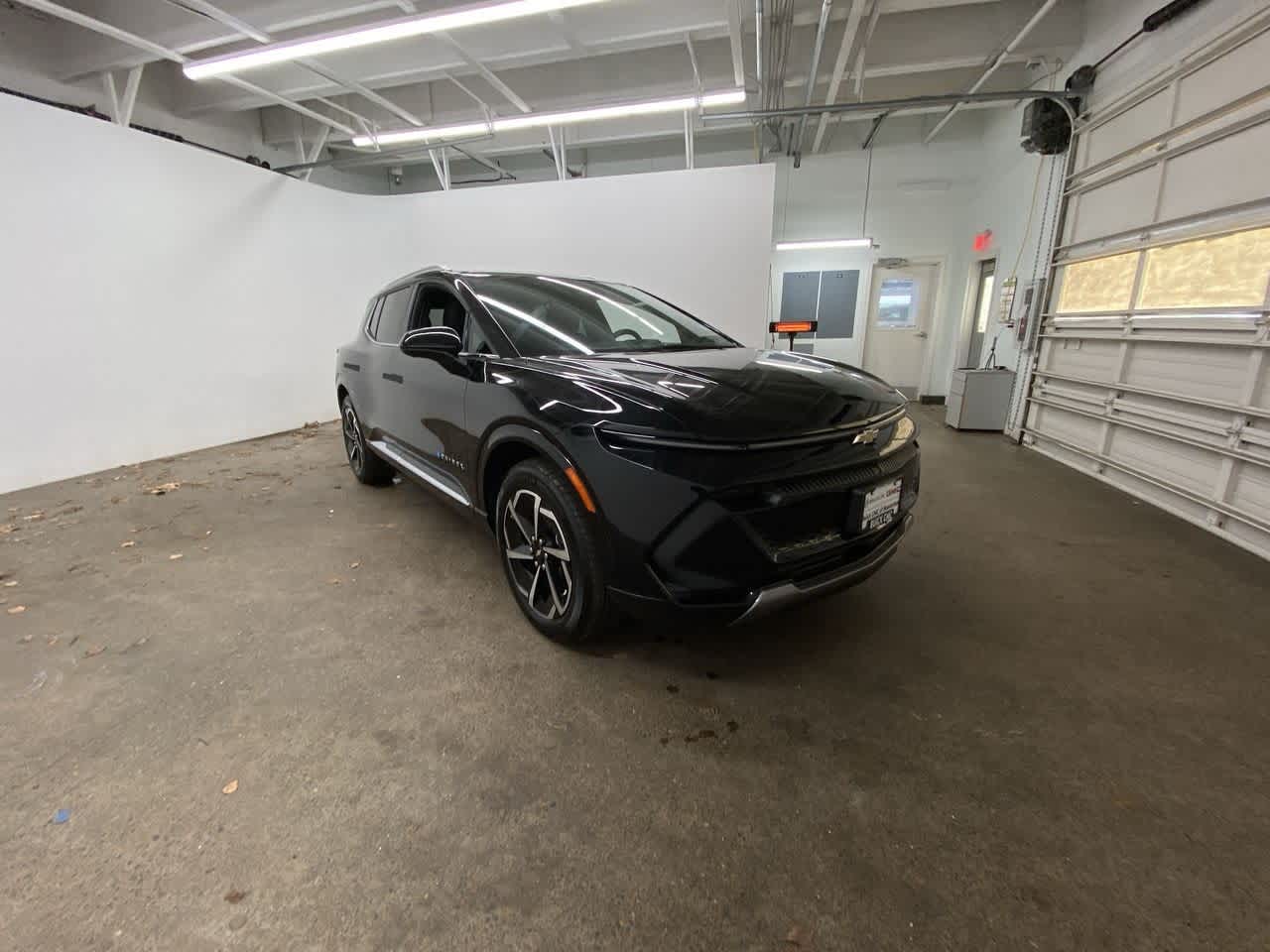 Thumbnail: 2025 Chevrolet Equinox - 8