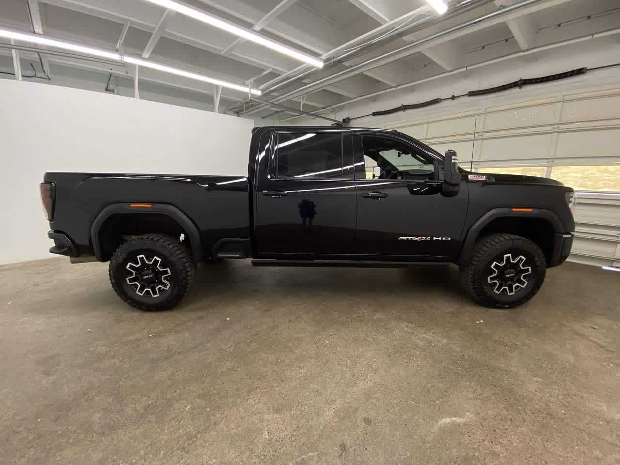 Thumbnail: 2024 GMC Sierra 2500 - 7