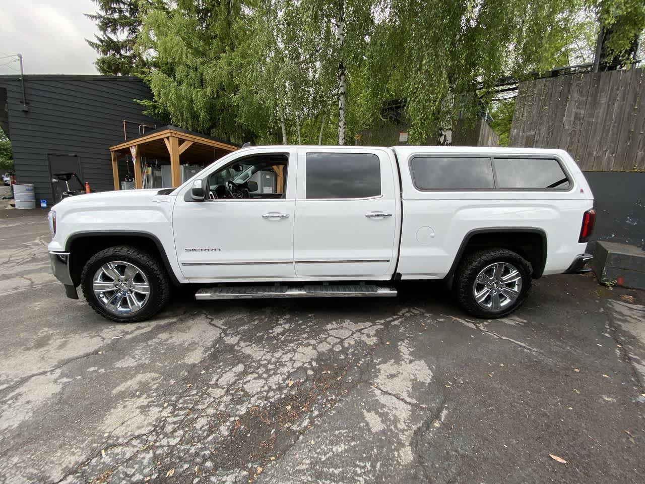 Thumbnail: 2018 GMC Sierra 1500 - 3