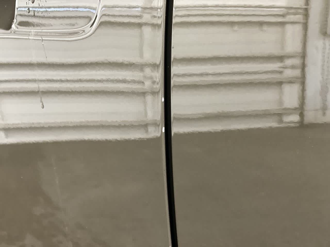 Thumbnail: 2025 GMC Hummer EV - 31