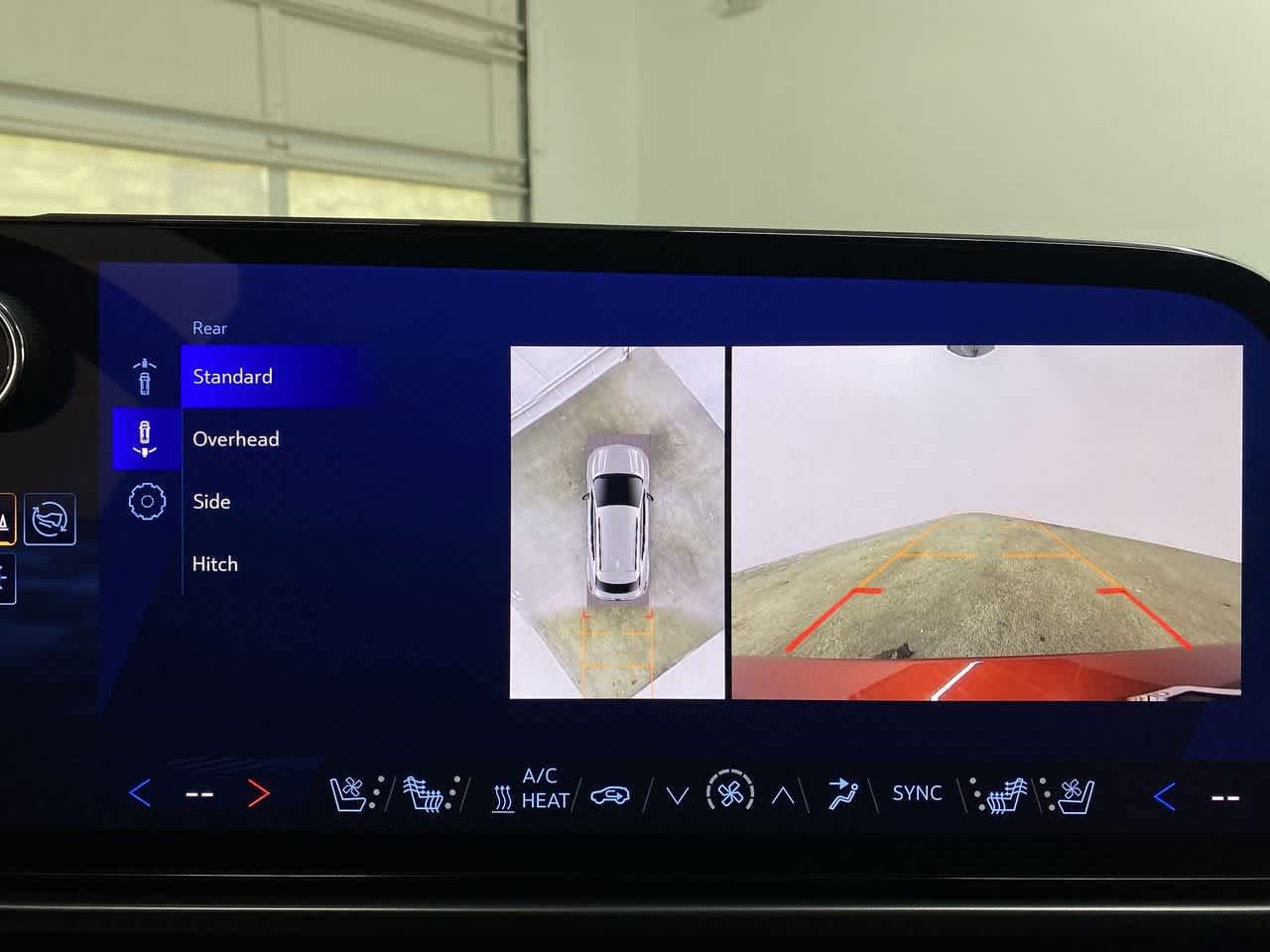 Thumbnail: 2024 Chevrolet Equinox - 26