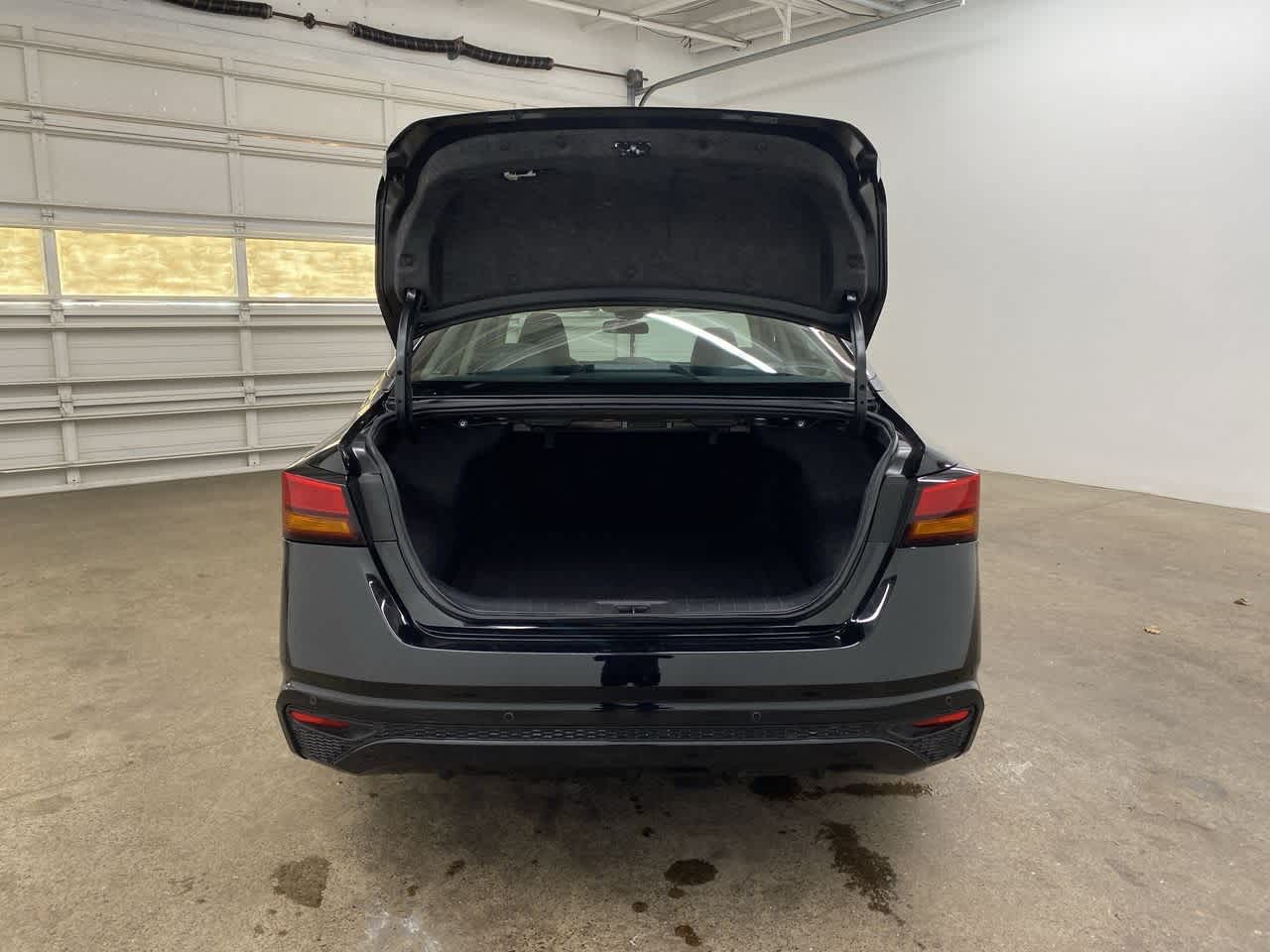 Thumbnail: 2025 Nissan Altima - 29