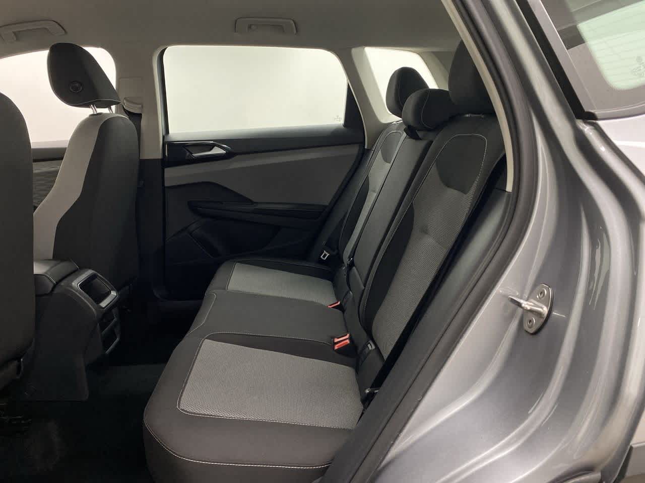 Thumbnail: 2024 Volkswagen Taos - 17