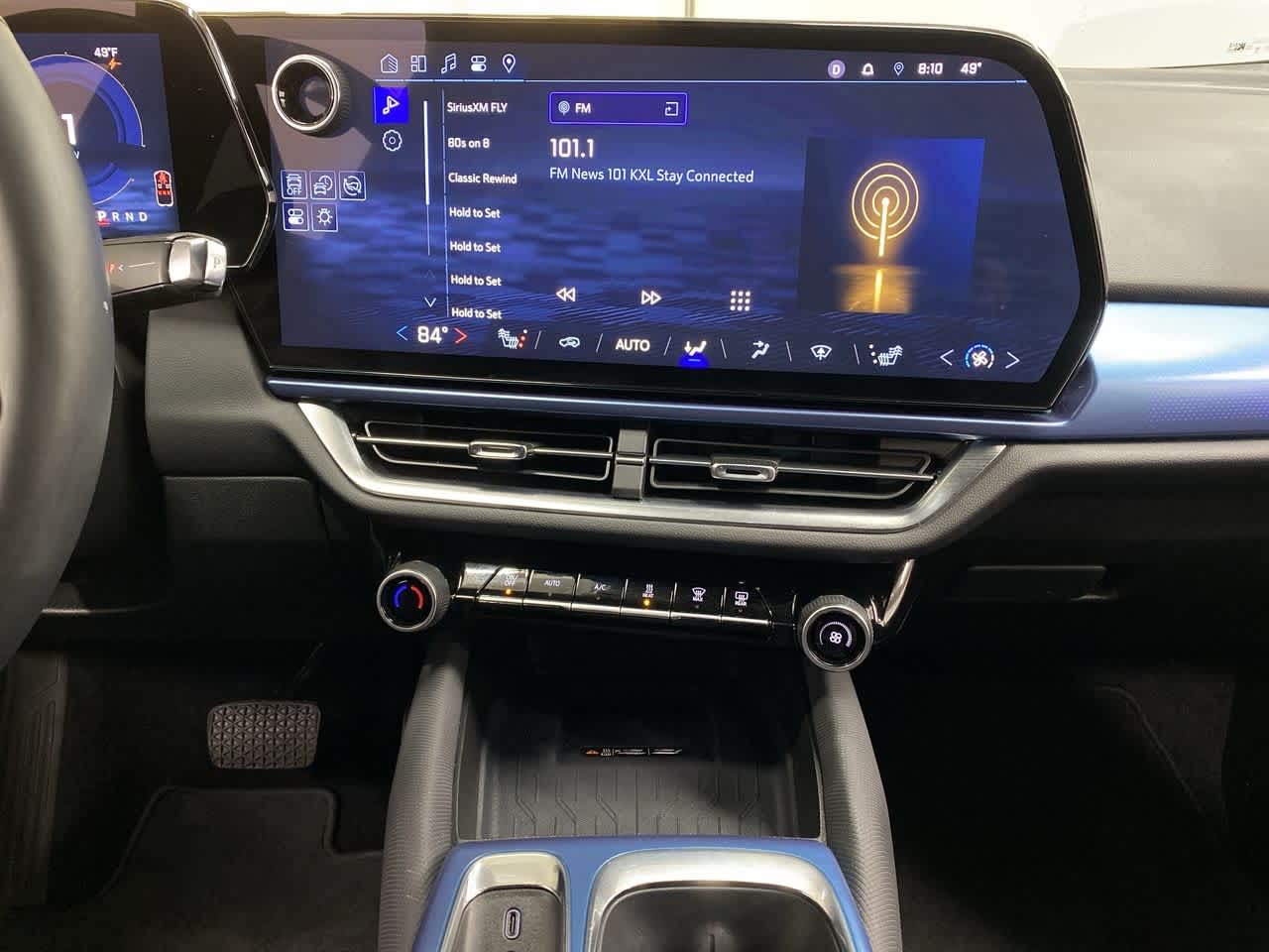 Thumbnail: 2025 Chevrolet Equinox - 24