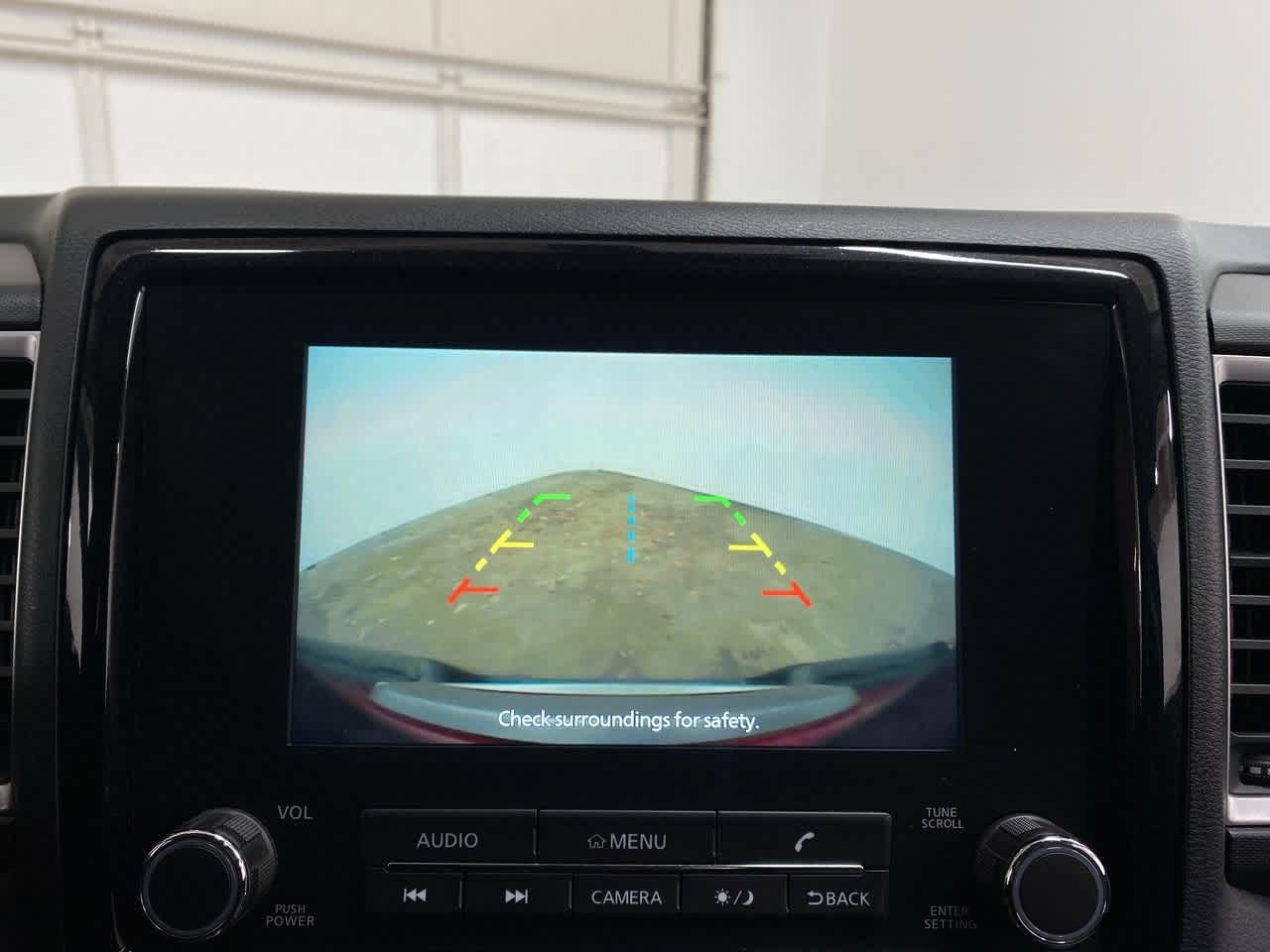 Thumbnail: 2023 Nissan Frontier - 25