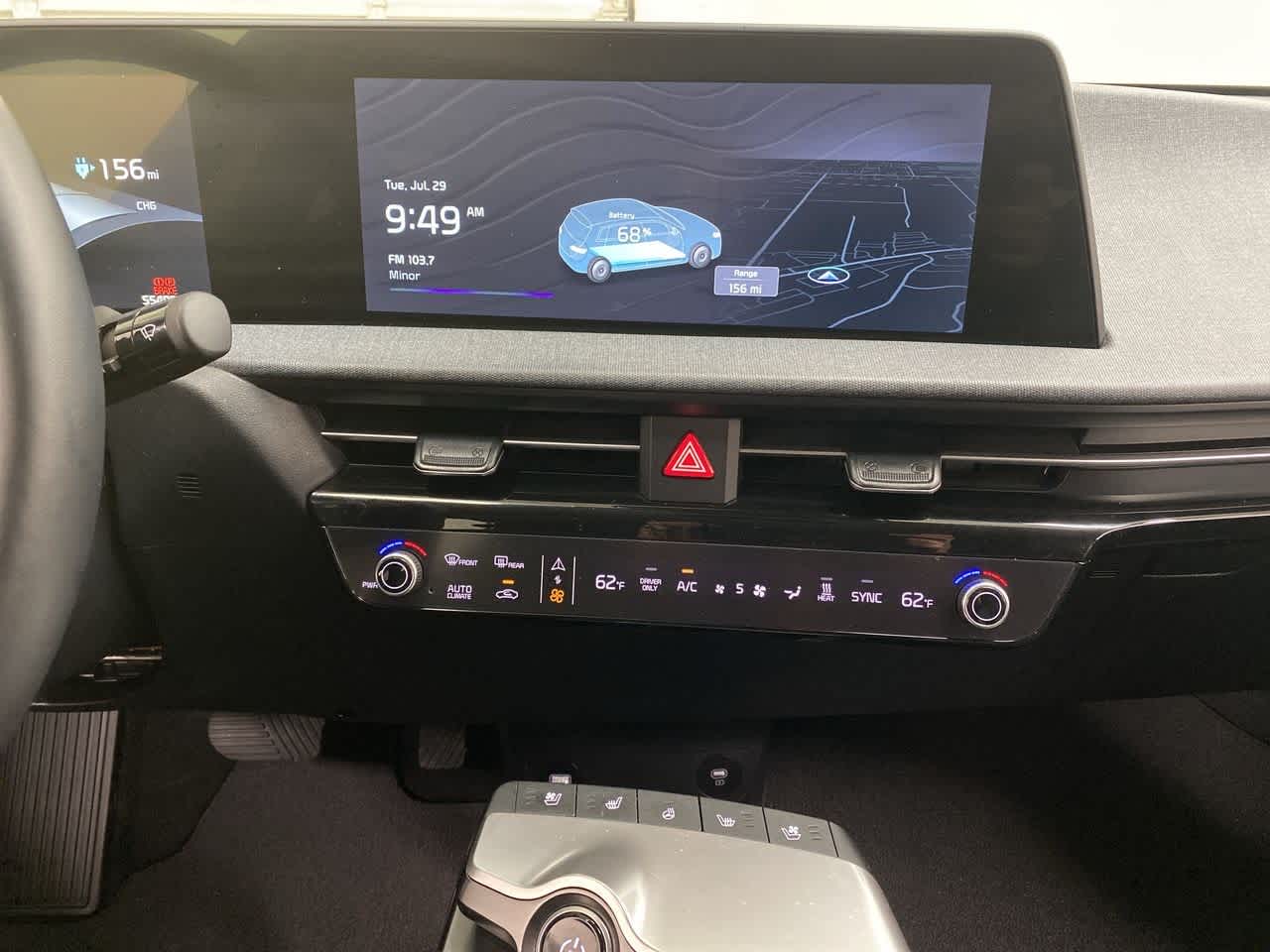 Thumbnail: 2022 Kia EV6 - 25