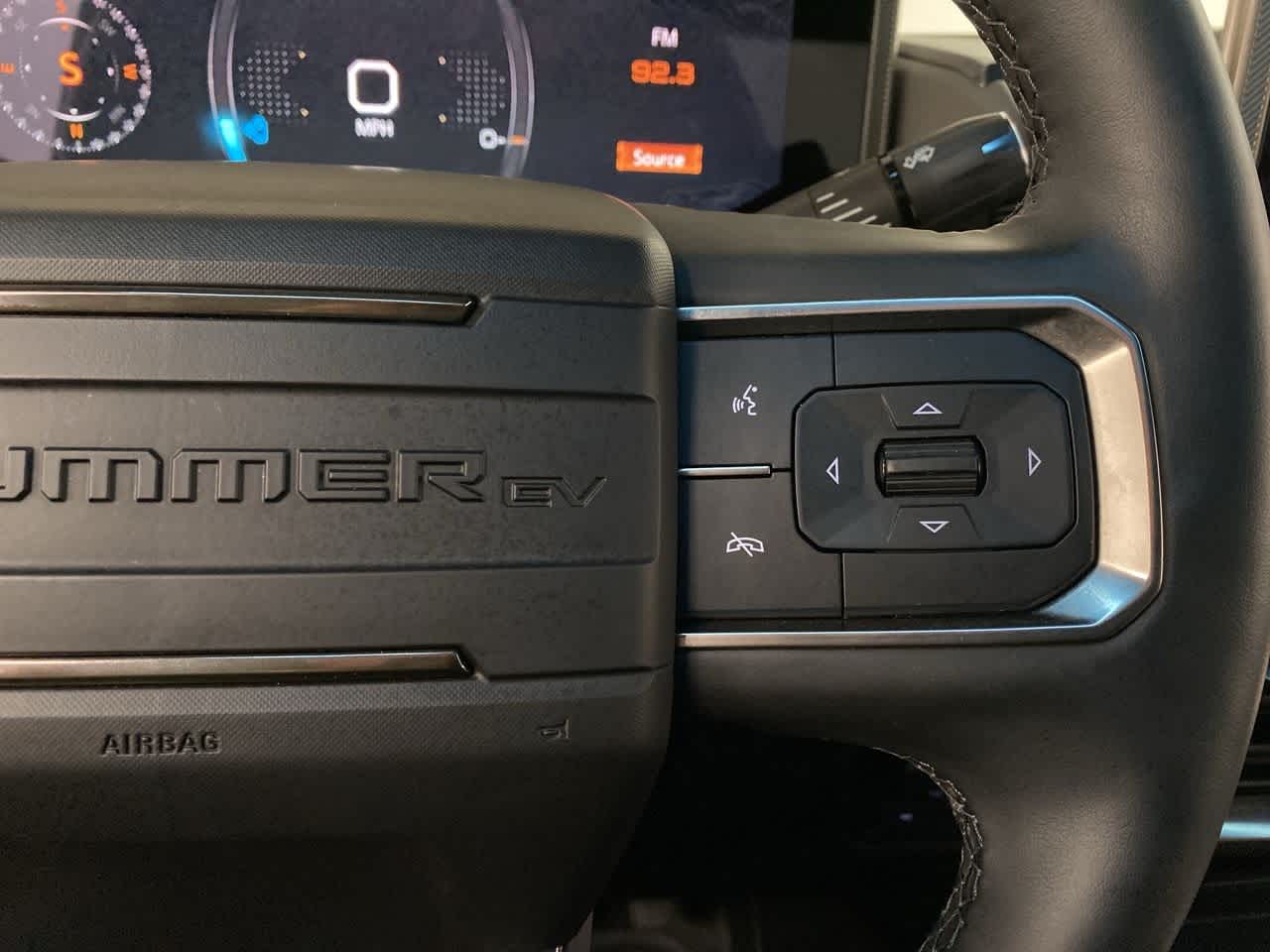 Thumbnail: 2025 GMC Hummer EV - 22