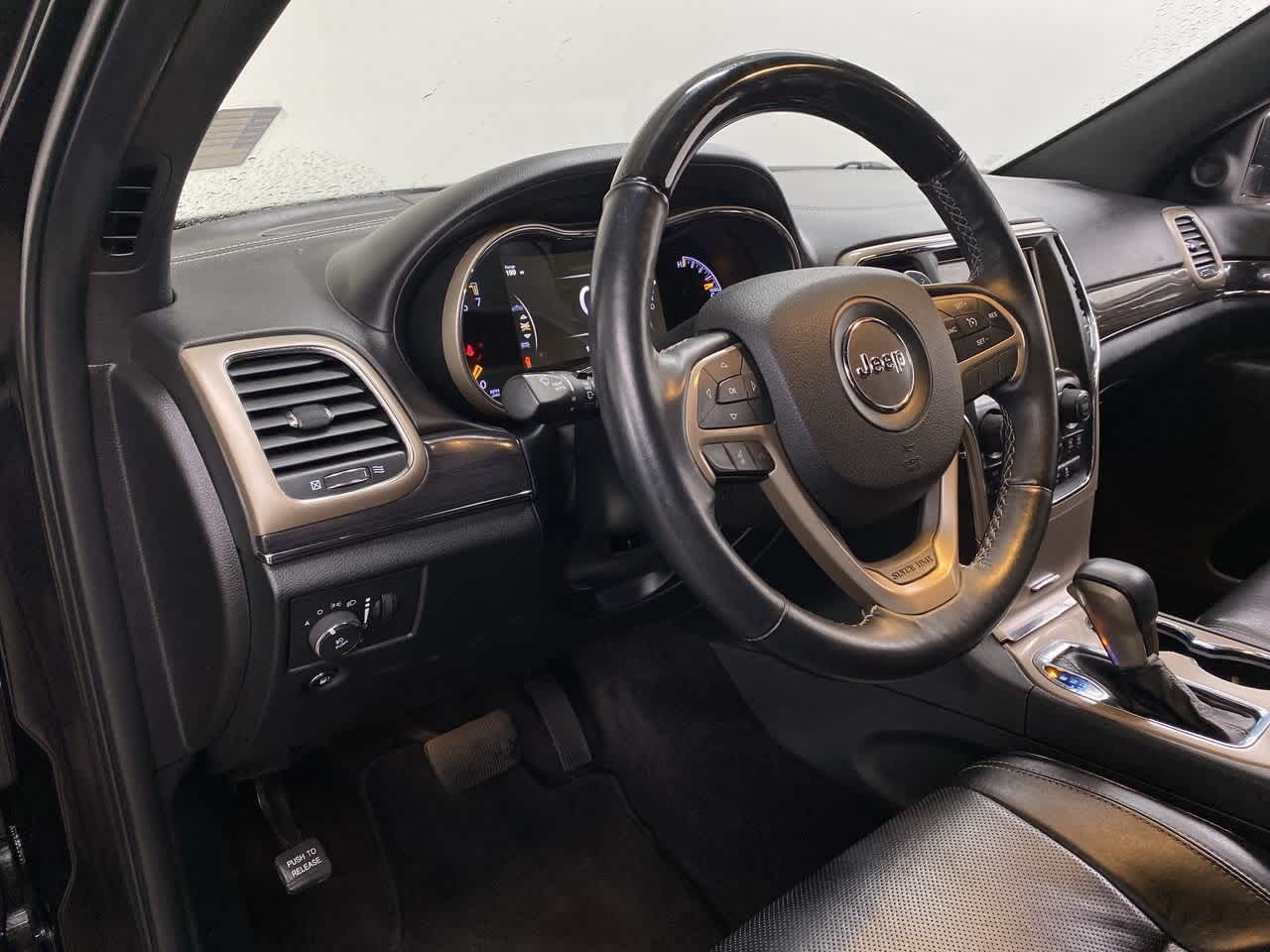 Thumbnail: 2016 Jeep Grand Cherokee - 2