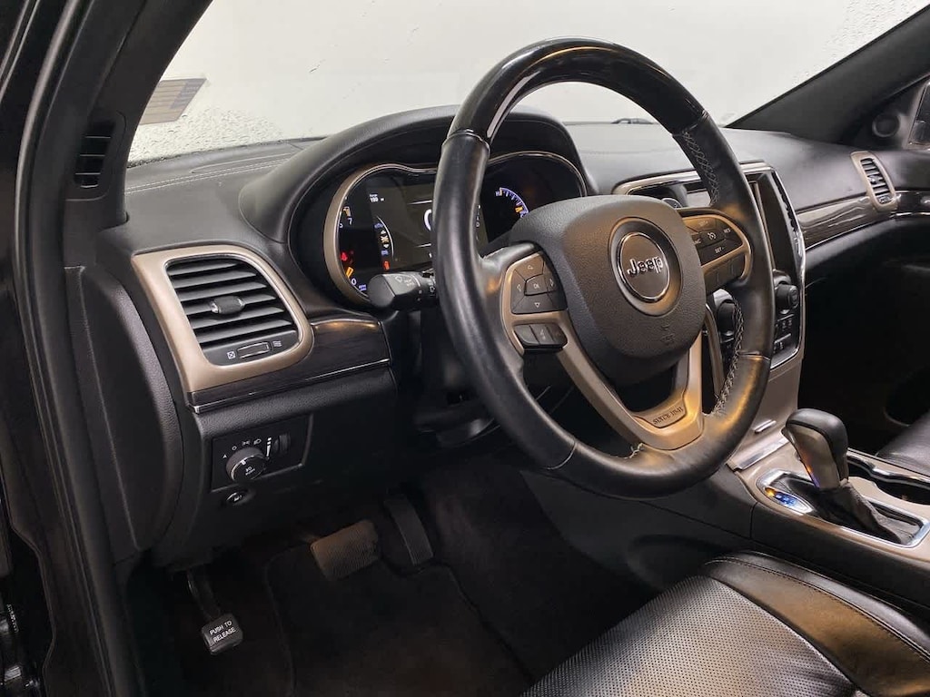 Used 2016 Jeep Grand Cherokee Overland 4x4 SUV