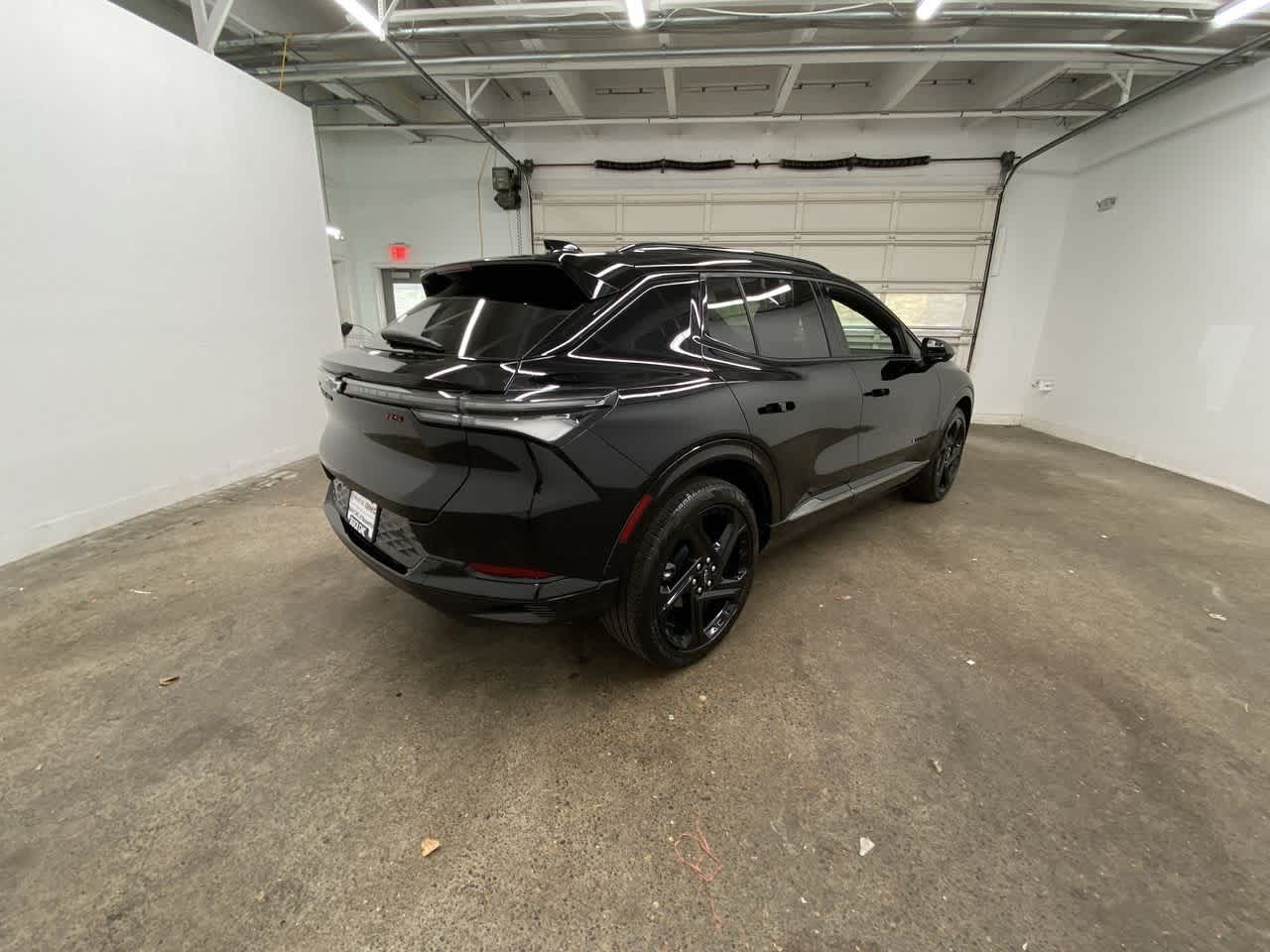 Thumbnail: 2024 Chevrolet Equinox - 6