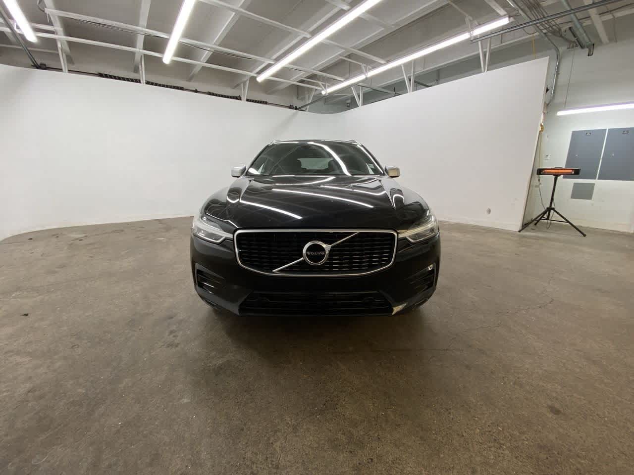Thumbnail: 2019 Volvo XC60 - 9