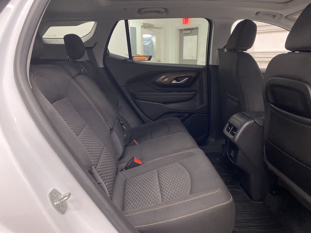 Thumbnail: 2019 GMC Terrain - 17